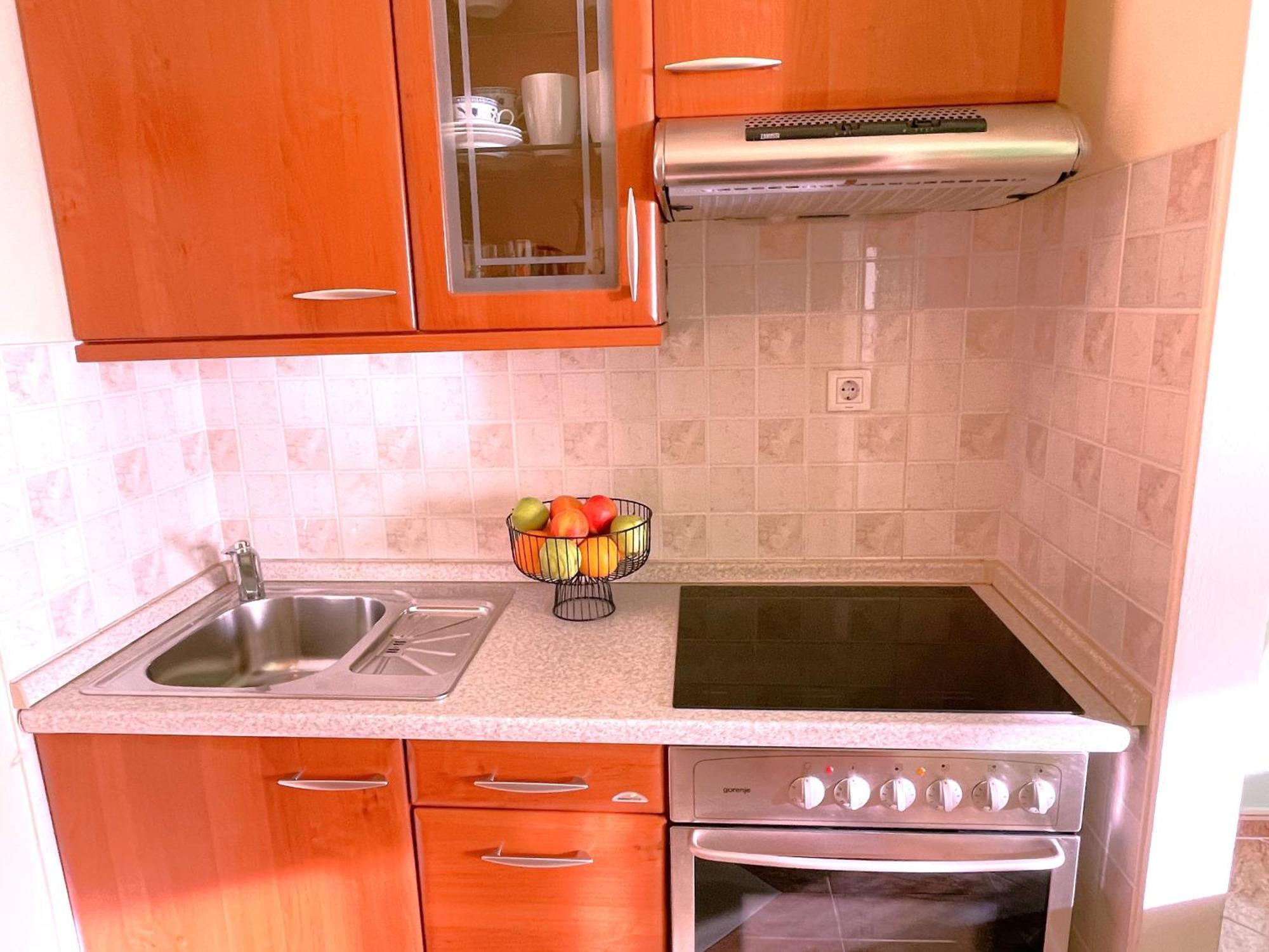 Apartments Martina Водице Екстериор снимка
