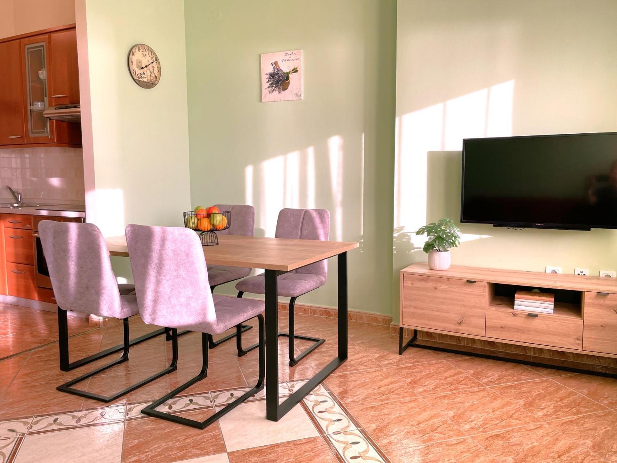Apartments Martina Водице Екстериор снимка