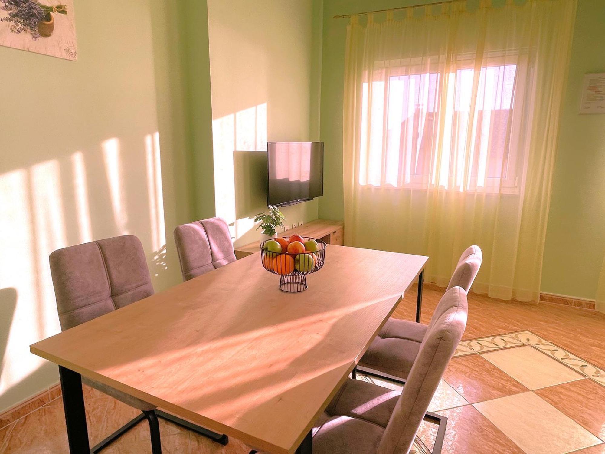 Apartments Martina Водице Екстериор снимка